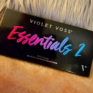 Violet Voss Essentials 2 Eyeshadow Palette